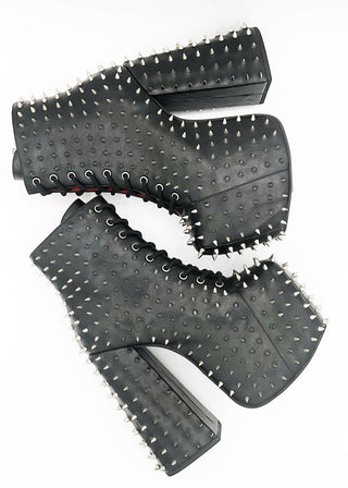 Brutal Boot