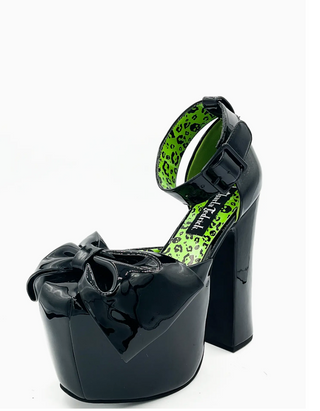Charla Tedrick's Dark Mistress Platform