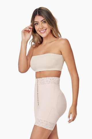 CURVEEZ BBL Effect Essential High-Cut Shorts