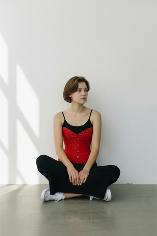 Red Lace Overbust Corset Sweetheart Neckline Busk Closure